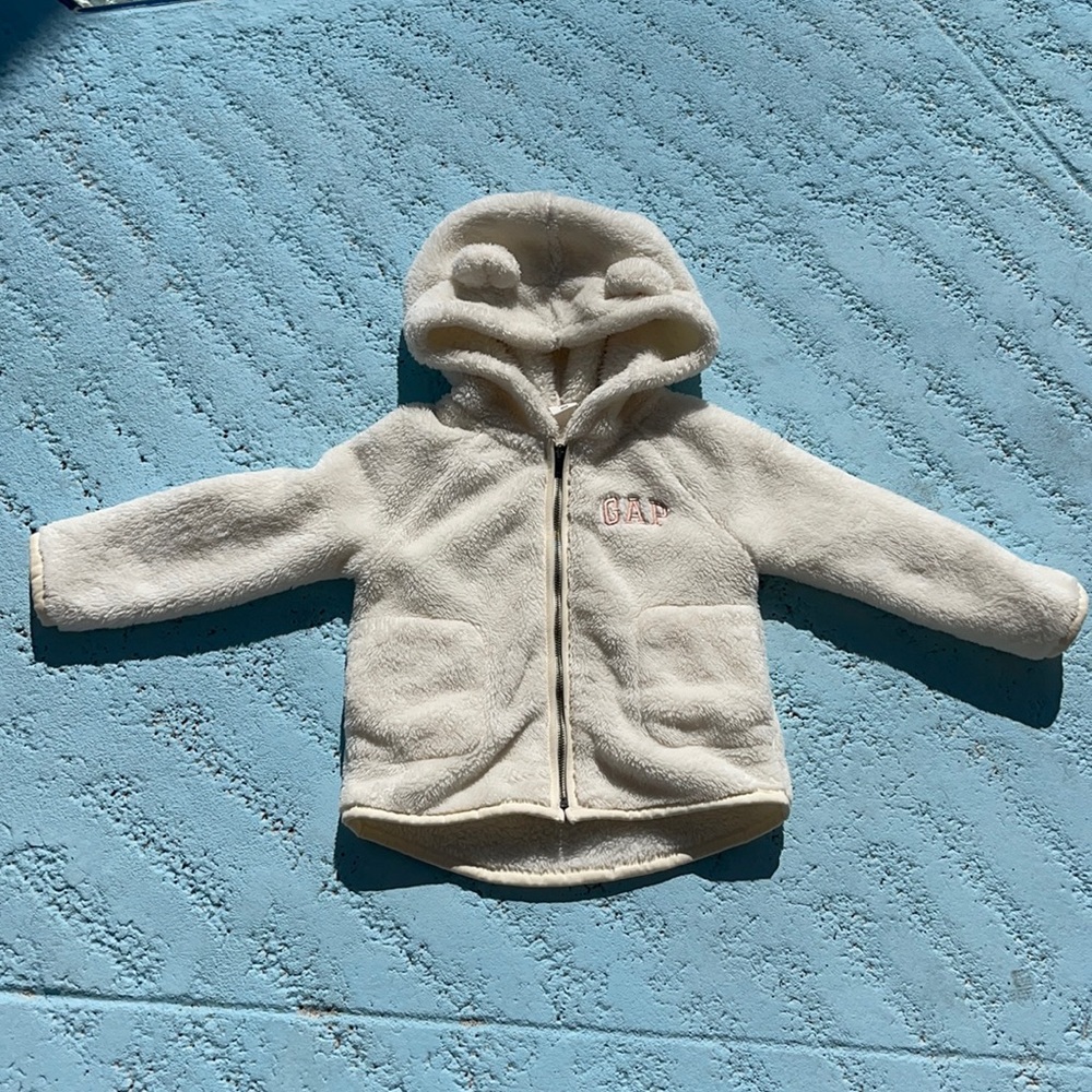 COPY - Baby gap jacket with ears🧸